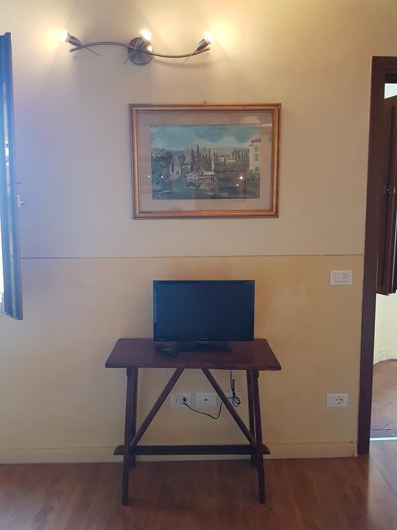 Carpe Diem Guesthouse Firenze Bagian luar foto